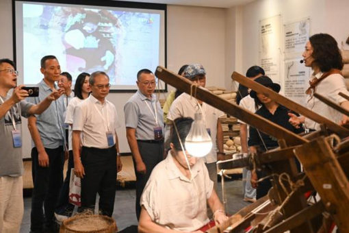 �����ù۲죩�ٲ����Գ�Ϊ���ꡰ�ι�������͸���ഺ����������ʵ��