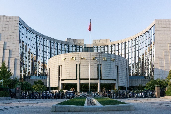 ���ڻ��������׼�������µ� �ͷ�����г����ȡ����ź�