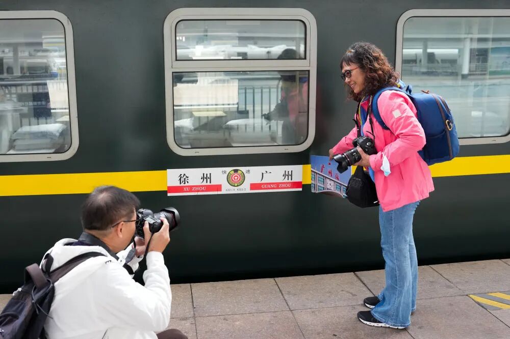 �������վ��ʼ�����һ�ࡰ��Ƥ������