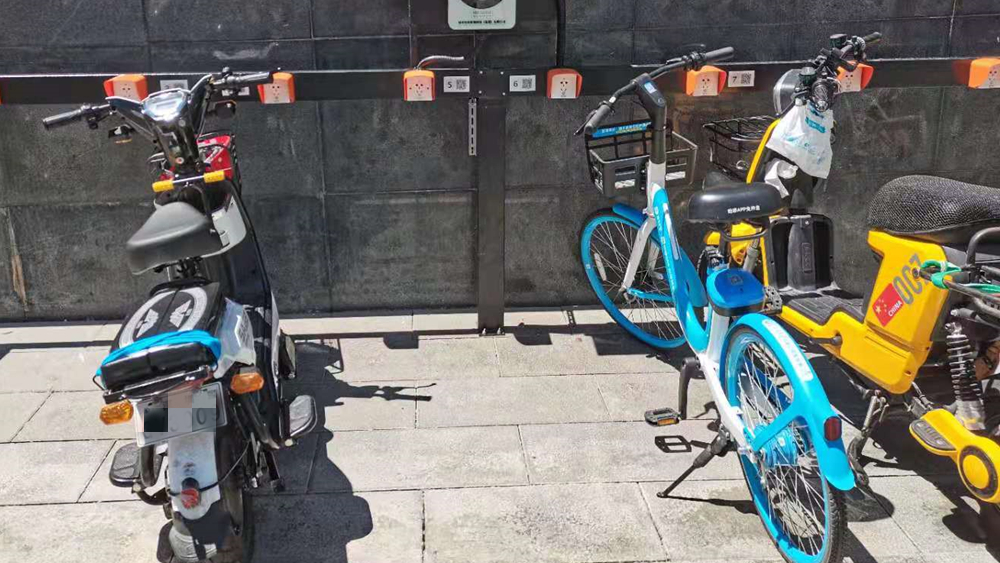 多地对电动自行车立规矩 任性停放骑行将成过去式