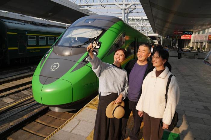 Ԫ�����ھ�������·��ǩ�뾳�⼮�ÿ�ͬ��������42%